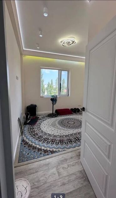 сдаю квартиру в районе пишпек: 1 комната, 40 м², 105 серия, 3 этаж, Дизайнерский ремонт