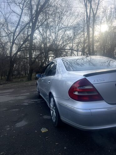 Mercedes-Benz: Mercedes-Benz E-Class: 2002 г., 3.2 л, Автомат, Бензин, Седан — 7