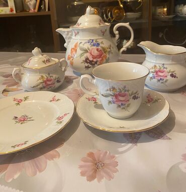 Nahar dəstləri və servizlər: Nahar dəsti, 12 nəfərlik, Çexiya — 10