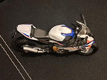 Figurice i makete: BMW S1000RR 2020 1:12 - NOVO NOVO! Vrhunski odradjen model na lalafo.rs — 9 Figurice i makete: BMW S1000RR 2020 1:12 - NOVO NOVO! Vrhunski odradjen model — 9