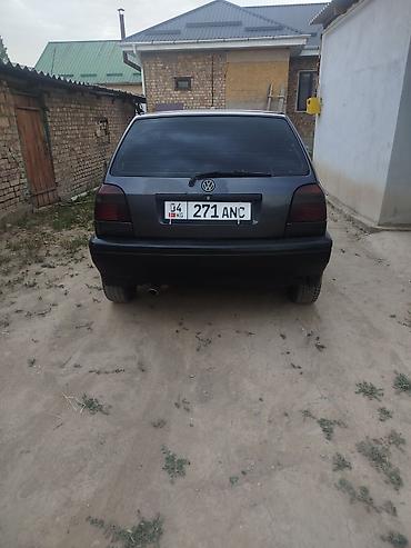голф 2салон: Volkswagen Golf: 1993 г., 1.8 л, Механика, Бензин, Хэтчбэк — 5