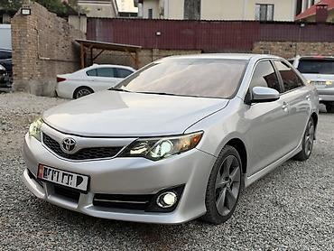 Toyota: Toyota Camry: 2011 г., 3.5 л, Автомат, Бензин, Седан — 2