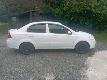 barter yuk maşını: Chevrolet Aveo: 1.4 l | 2011 il 25000 km Sedan