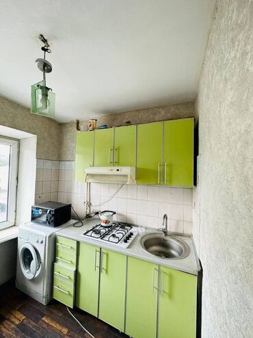 Продажа квартир: 2 комнаты, 43 м², 104 серия, 2 этаж, Косметический ремонт