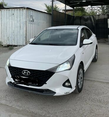 Hyundai Solaris: 2021 г., 1.6 л, Автоматические, Бензин, Седан