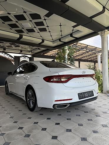 roewe ei6: Hyundai Grandeur: 2018 г., 3 л, Газ, Седан — 4