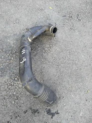 dobar dan italijanski: Alfa Romeo usisno crevo 1.8 benzin. Alfa Romeo usisno crevo 1.8 — 2
