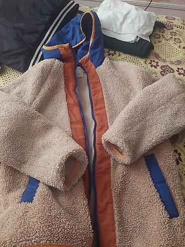 Kurtkalar: Kapuşonlu sherpa tipli isti qış gödəkçə - Material: yumşaq — 1