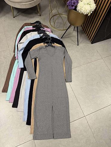 Haljine: Haljine
Cena 1350
Uni vel.
V95 — 9