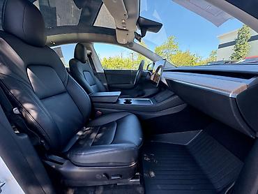 byd e6: Tesla Model Y: 2022 г., 3.9 л, Автомат, Электромобиль, Кроссовер — 5