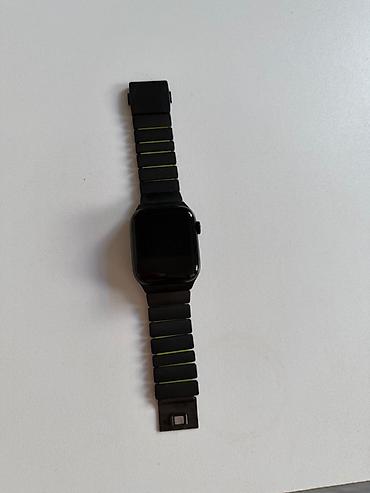 touch screen: Apple watch SE3 Xüsusiyyətlər: - Rəng: qara korpus - Ekran: tam — 2