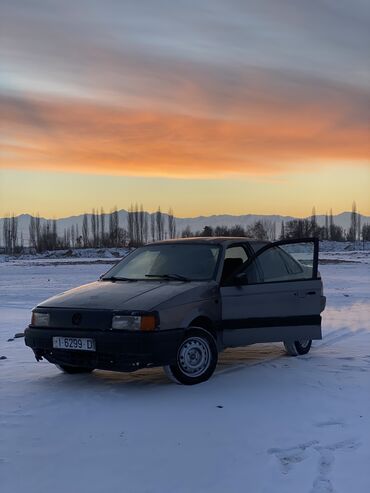 volkswagen golf 2: Volkswagen Passat: 1988 г., 1.8 л, Механика, Бензин, Седан