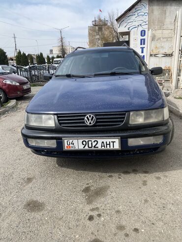Volkswagen: Volkswagen Passat: 1995 г., 2 л, Механика, Бензин, Универсал