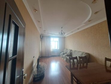 Uzunmüddətli kirayə mənzillər: Xətai Rayonu Həzi Aslanov Metrosunun Cıxışı 2 otaq. Mərtəbə - 14/8 — 2