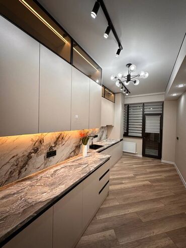 продаю кв кызыл аскер: 3 комнаты, 97 м², Элитка, 12 этаж, Дизайнерский ремонт