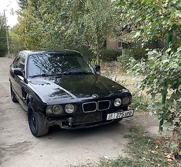 бмв е 318: BMW 5 series: 1988 г., Механика, Бензин, Седан — 2
