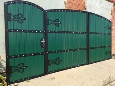 красить дом: Покраска металлических ворот и калиток Профессиональная окраска