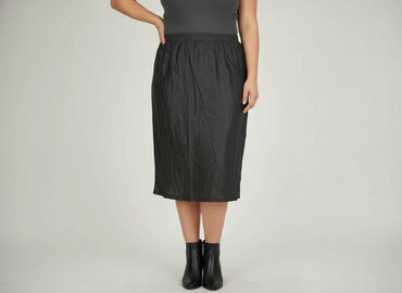 spódnice w kształcie litery a midi: Women`s skirt, size 2XL