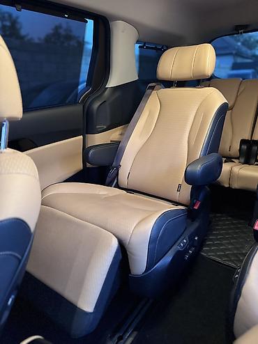 продажы авто: Kia Carnival: 2021 г., 2.2 л, Автомат, Дизель, Минивэн — 9