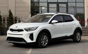 Kia: Kia Stonic: 2019 г., 1.4 л, Автомат, Бензин