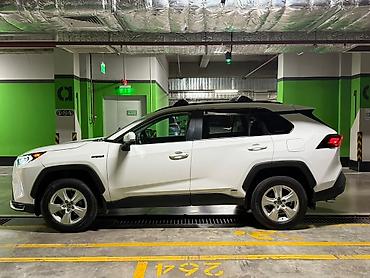 rav4 2008: Toyota RAV4: 2021 г., 2.5 л, Гибрид, Кроссовер — 7