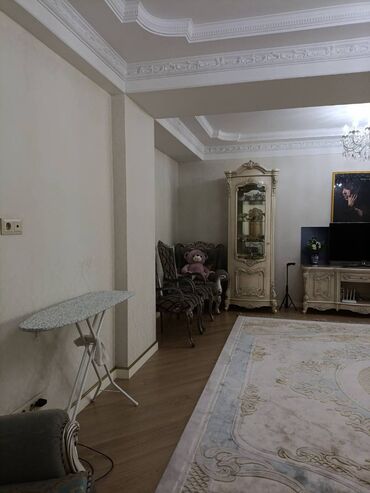 жумуш курулуш: Үй, 182 кв. м, 4 бөлмө, Кыймылсыз мүлк агенттиги