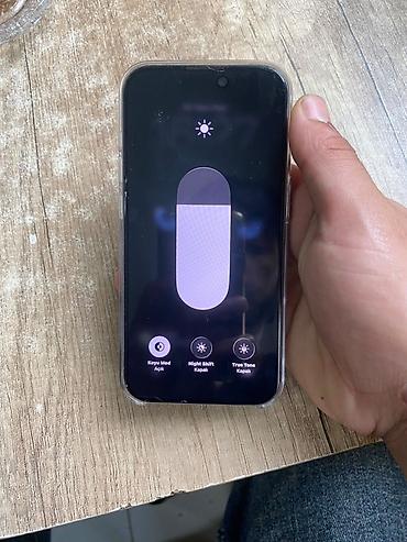 iphone 5 's: IPhone 15 Pro, 128 GB, Gümüşü, Simsiz şarj — 1