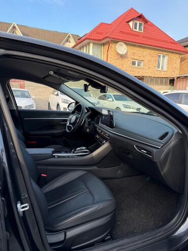 Hyundai: Hyundai Sonata: 2021 г., 2 л, Автомат, Газ, Седан — 9