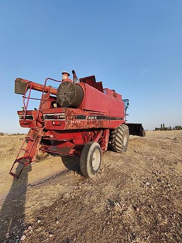 ремонт портер 1: Комбайн Case21.66 IH Axial-Flow с кукурузной жаткой - Самоходный — 1