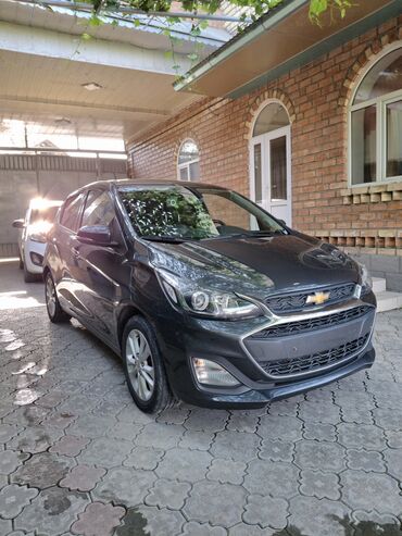 цена машин: Chevrolet Spark: 2020 г., 1 л, Вариатор, Бензин, Хэтчбэк