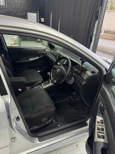 Toyota: Toyota Allex: 2004 г., 1.5 л, Автомат, Бензин, Хэтчбэк — 9