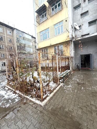 Продажа квартир: 2 комнаты, 50 м², Индивидуалка, 1 этаж, Старый ремонт — 7