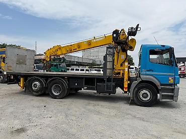 hiab 250: Манипулятор, Mercedes-Benz, 2006 г., 8 т — 2