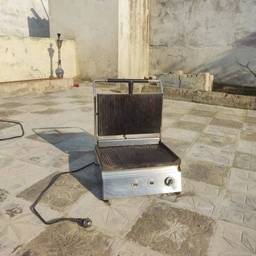 Fri aparatları: Türkiyənin Remta firması olan 4 -5corek tutumlu toster