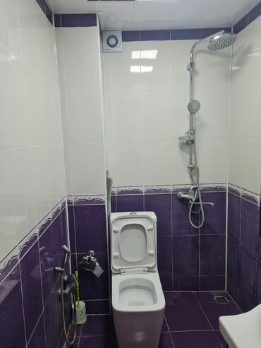 Uzunmüddətli kirayə mənzillər: Срочно сдам 3 комнатную квартиру на Ахмедли не далеко от метро цена — 3