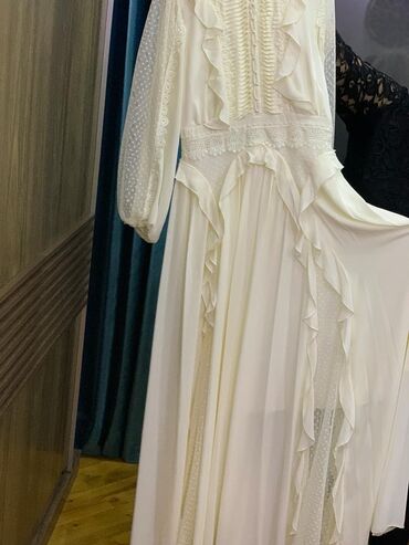 Paltolar: Interfina dublonka.180manat.lazer kurtka100m Ayaqqabılar firma -da lalafo.az — 8 Paltolar: Interfina dublonka.180manat.lazer kurtka100m Ayaqqabılar firma — 8