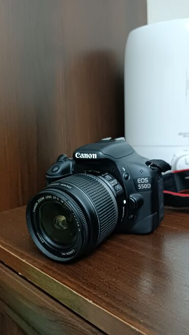 fotoapparat canon eos 650 d: Canon eos 550d. в отличном состоянии полный комплект, чехол