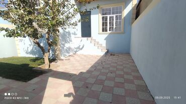 Həyət evləri və villaların satışı: Binə Sovxozda 160 marşurutunun son dayanacağına yaxın həyət evi üçün — 12