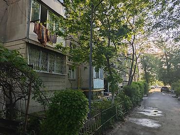 кольбаев: 1 комната, 30 м², Аламедин-1 мкр 3 этаж — 5