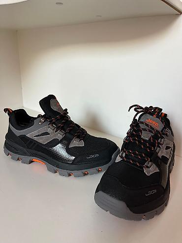 Кроссовки и спортивная обувь: Мужские кроссовки, 44, Новый, цвет - Черный, Платная доставка — 7