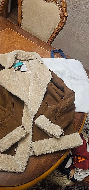üst geyimleri: Defaktor
S razmer 
razmer uyxun olmadi — 5