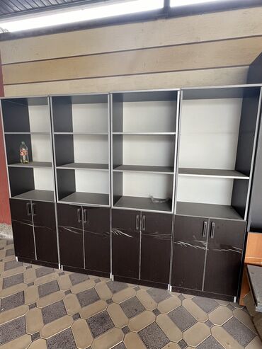 мебели для офиса: Комплект офисной мебели, Шкаф, цвет - Черный, Б/у