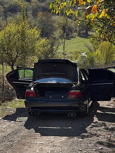 8 4: BMW 5 series: 1998 г., 2 л, Механика, Бензин, Седан — 3