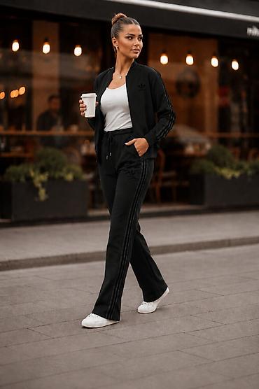 tri četvrt helanke: Zenske trenerke 
S m l xl 2xl 
3599 din — 3