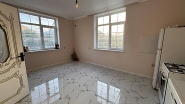 Həyət evləri və villaların satışı: 6 otaqlı, 192 kv. m, Yeni təmirli — 12