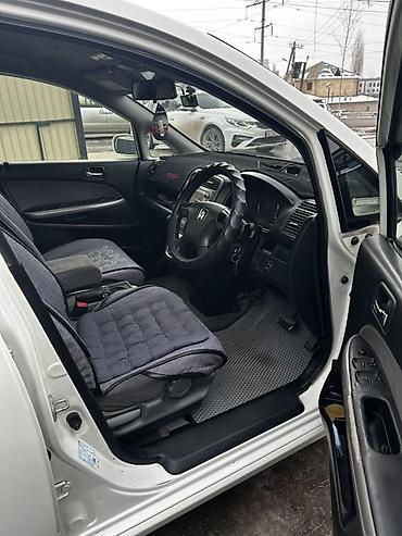 Honda: Honda Stream: 2004 г., 2 л, Автомат, Бензин, Минивэн — 10