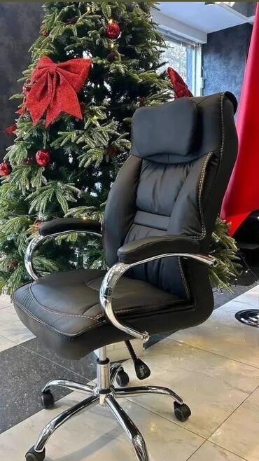 Ofis və oyun kresloları: Yeni, Təkərli, Qolları tənzimlənir, Dəri — 1