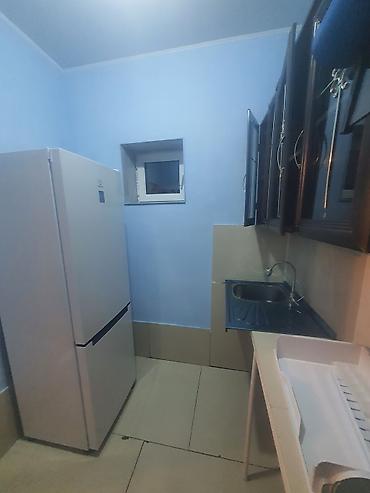 ev studiya: Lökbatan 1 masiv 233 mek 200met mesafede 2 otaq yeni temir heyet evi — 8