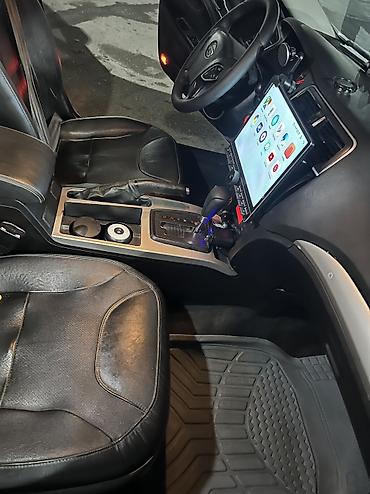 2008 ford transit: Hyundai : 1.8 l | 2015 il Sedan — 4