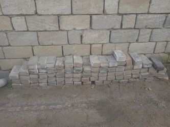 Maye divar kağızları: Kerpic aqnapornu temizleride var